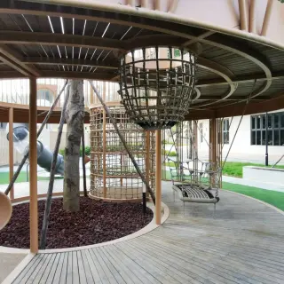 Custom Nature-Themed Treehouse Playground - Eco-Friendly Outdoor Play Structure for Singapore Urban Parks - HonPlay
