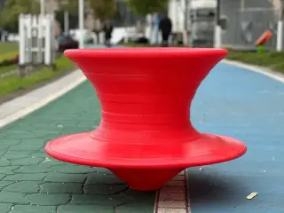 Ergonomic Spinning Top Chair - Dynamic Outdoor Spinner — HonPlay