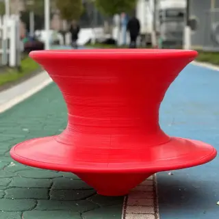 Ergonomic Spinning Top Chair - Dynamic Outdoor Spinner for Singapore Public Parks - HonPlay