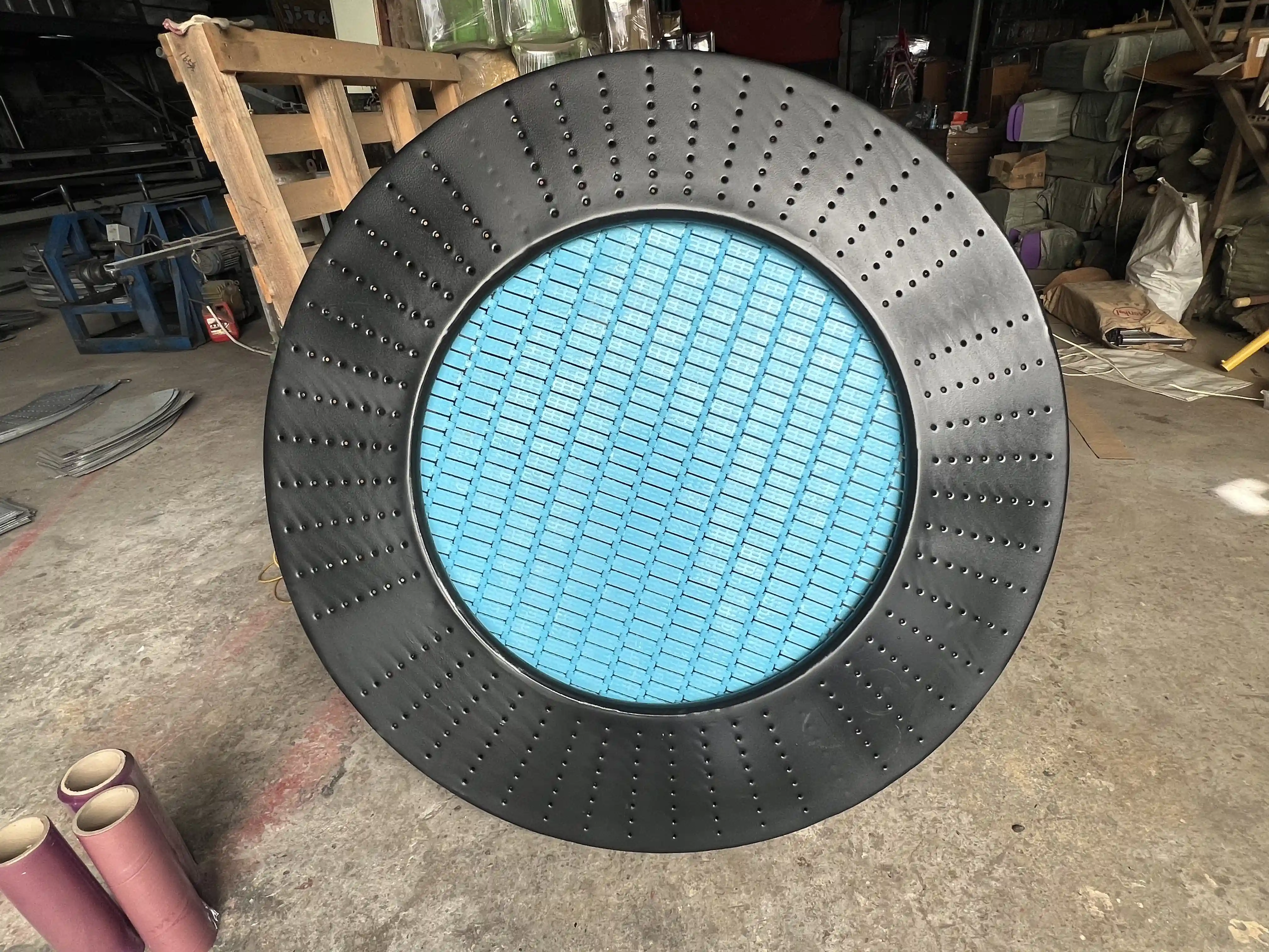 Commercial Grade Round Trampoline Mat - Durable Outdoor Playground Equipment for Berlin Public Parks - Playground equipment by HonPlay