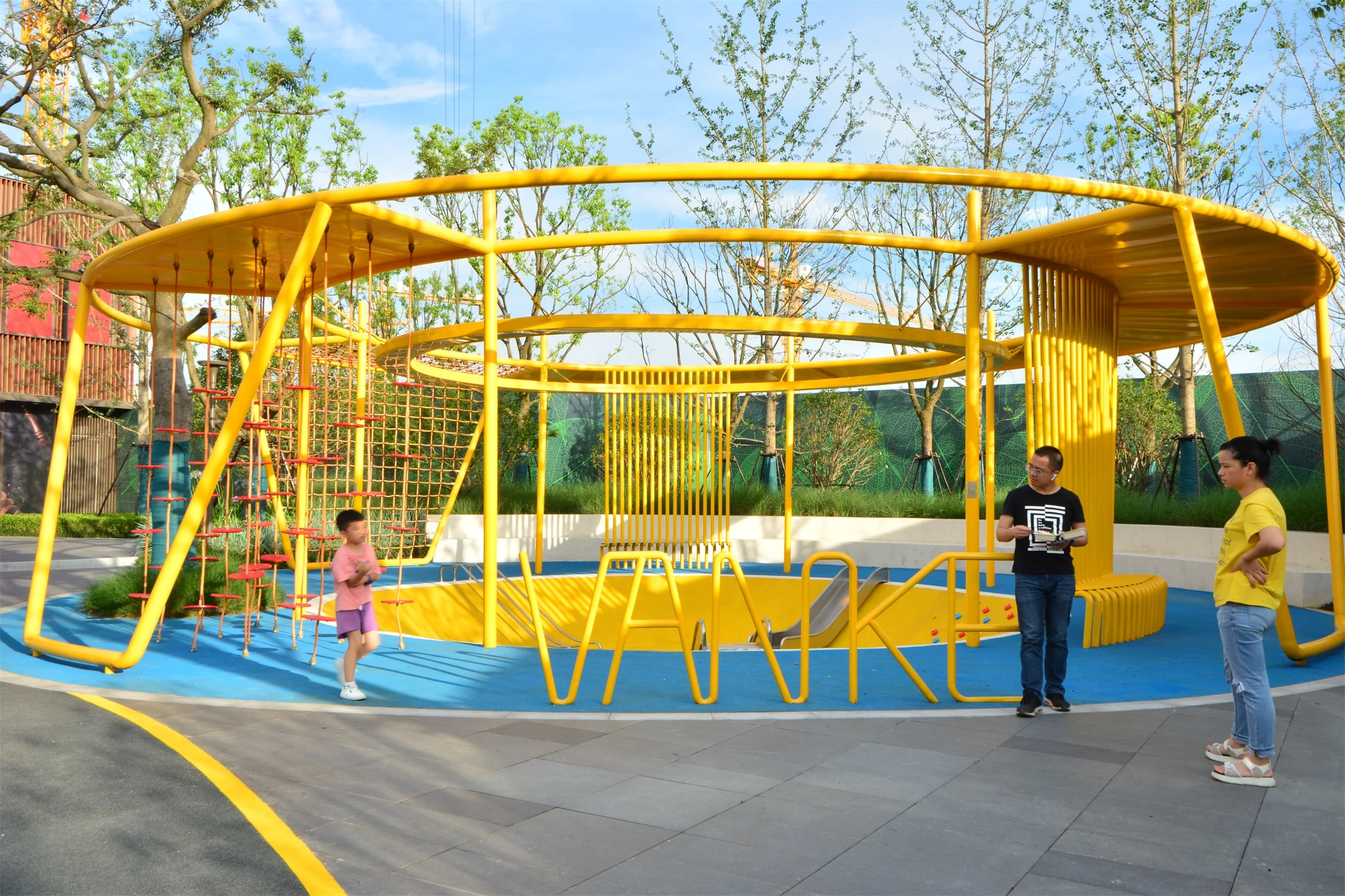 Circular Yellow Outdoor Climbing Frame - Multi-functional Playground Equipment for Residential Parks - Playground equipment by HonPlay
