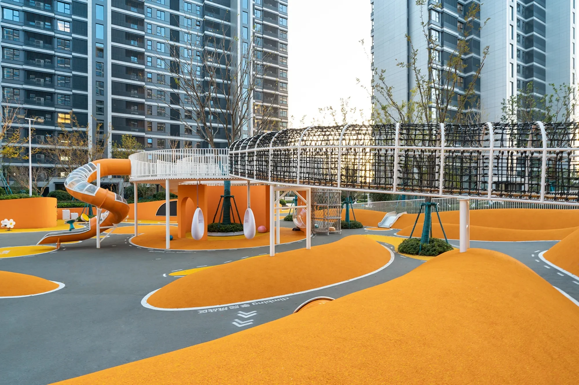 integrated outdoor adventure park multi functional, Iconic, Custom Landmark, Engineering Masterpiece by HonPlay - additional product views