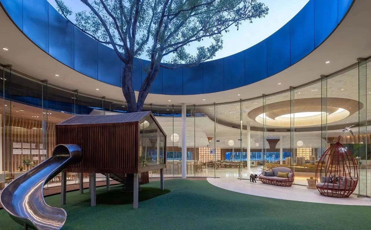 Modern Wooden Treehouse Slide Galvanized Steel & HDPE nature-inspired indoor play area for Dubai luxury residential projects