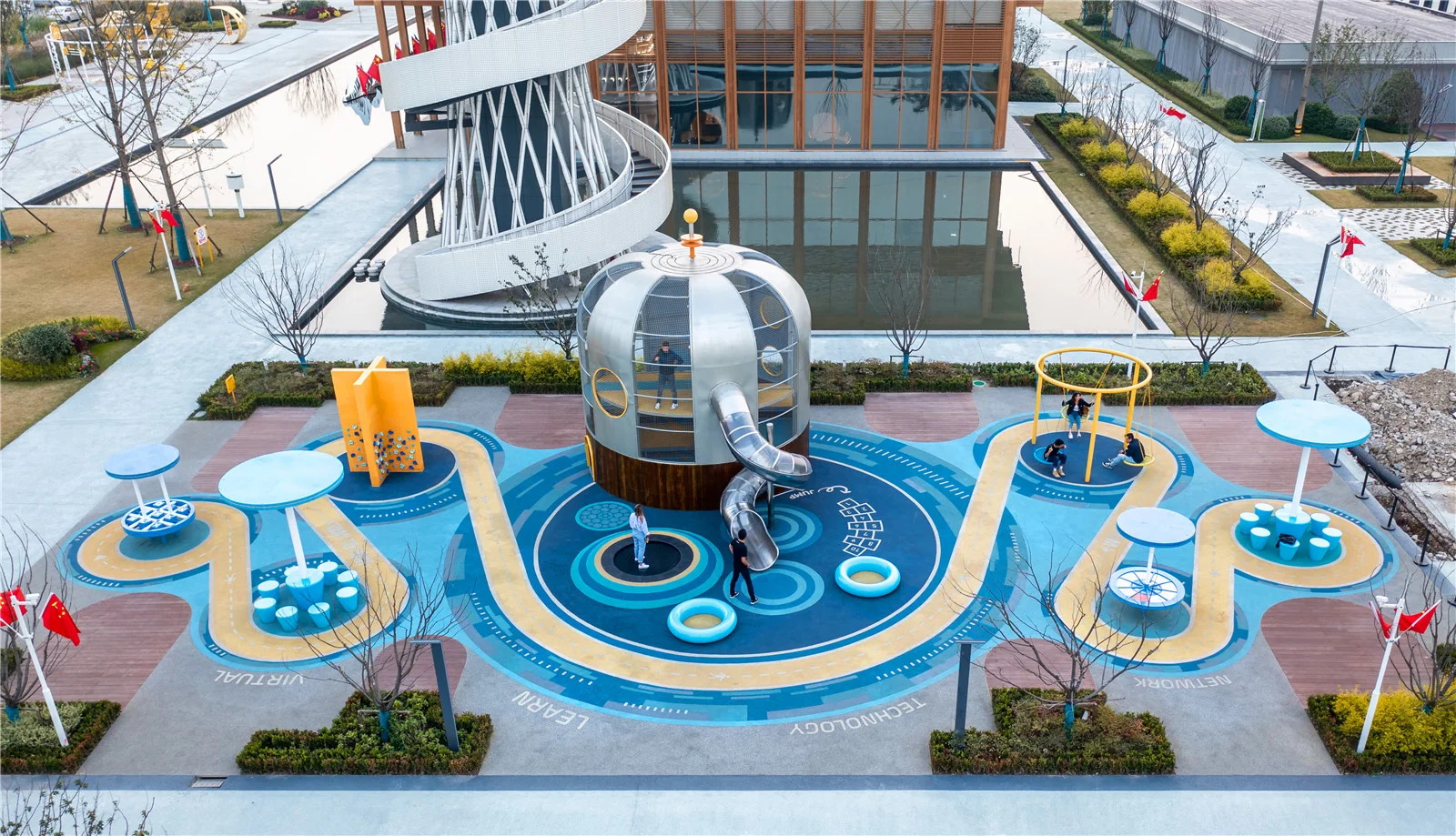 Futuristic Space-Themed Outdoor Playground Galvanized Steel & HDPE integrated educational play equipment in park for Singapore