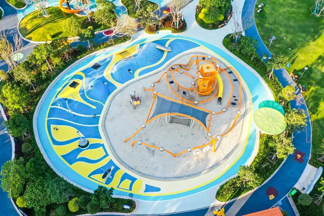 Integrated Circular Outdoor Playground galvanized steel and safety surfacing integrated slide and climbing net for Singapore urban parks